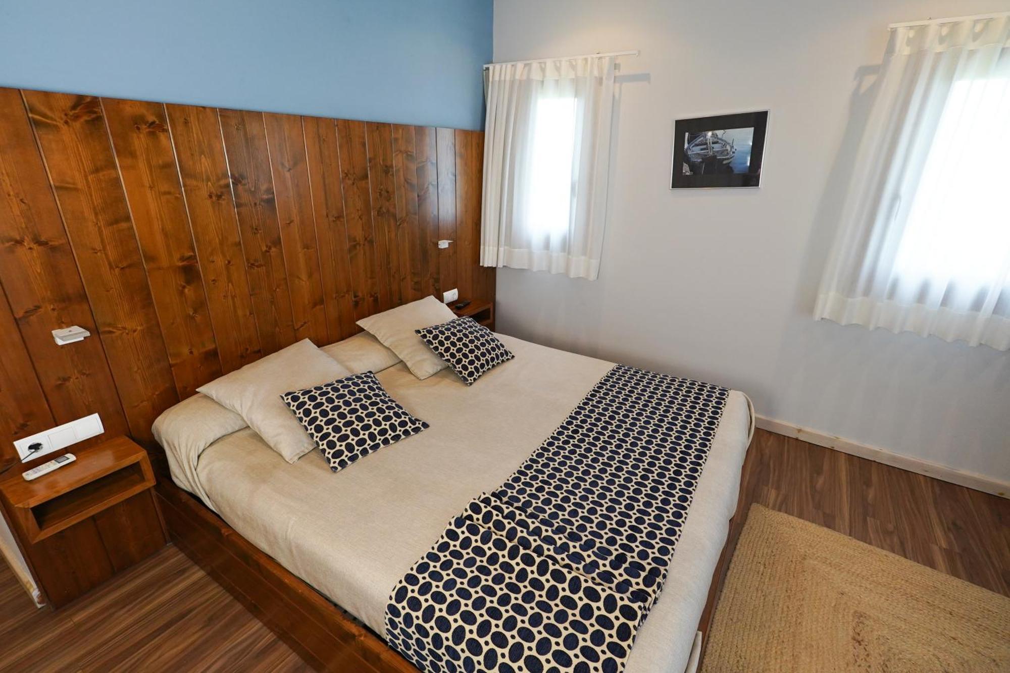 Hotel Mas Prades Deltebre Buitenkant foto