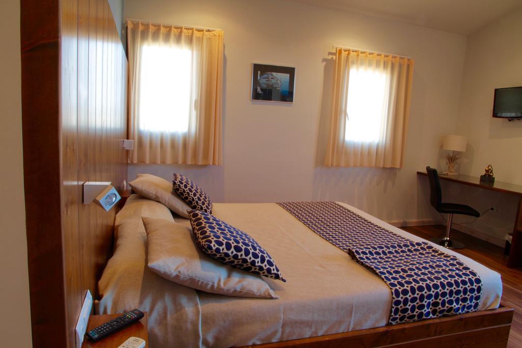 Hotel Mas Prades Deltebre Buitenkant foto